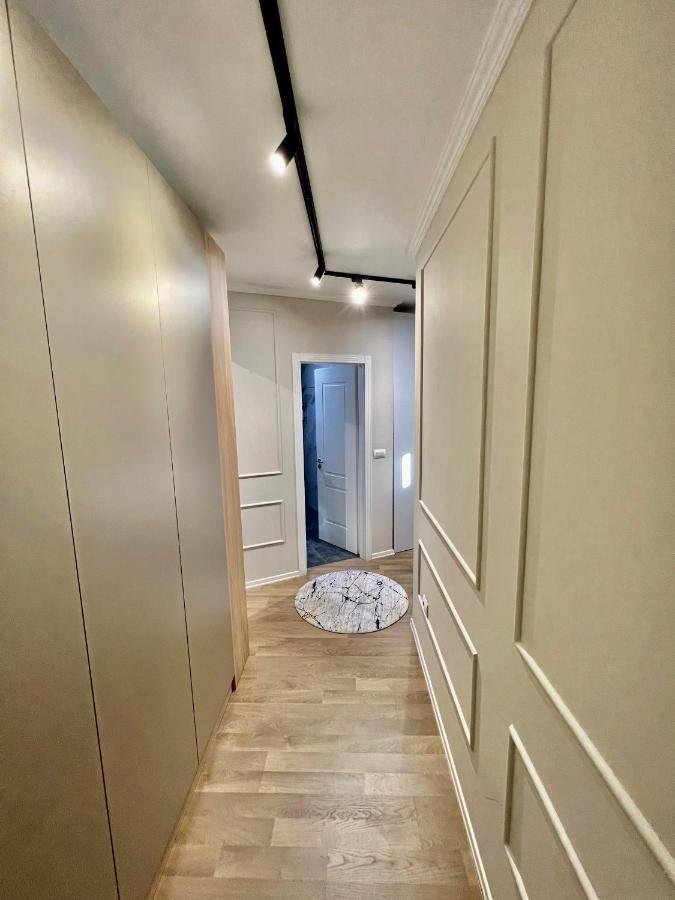 Experience New Bazaar Apartment 01 ティラナ エクステリア 写真